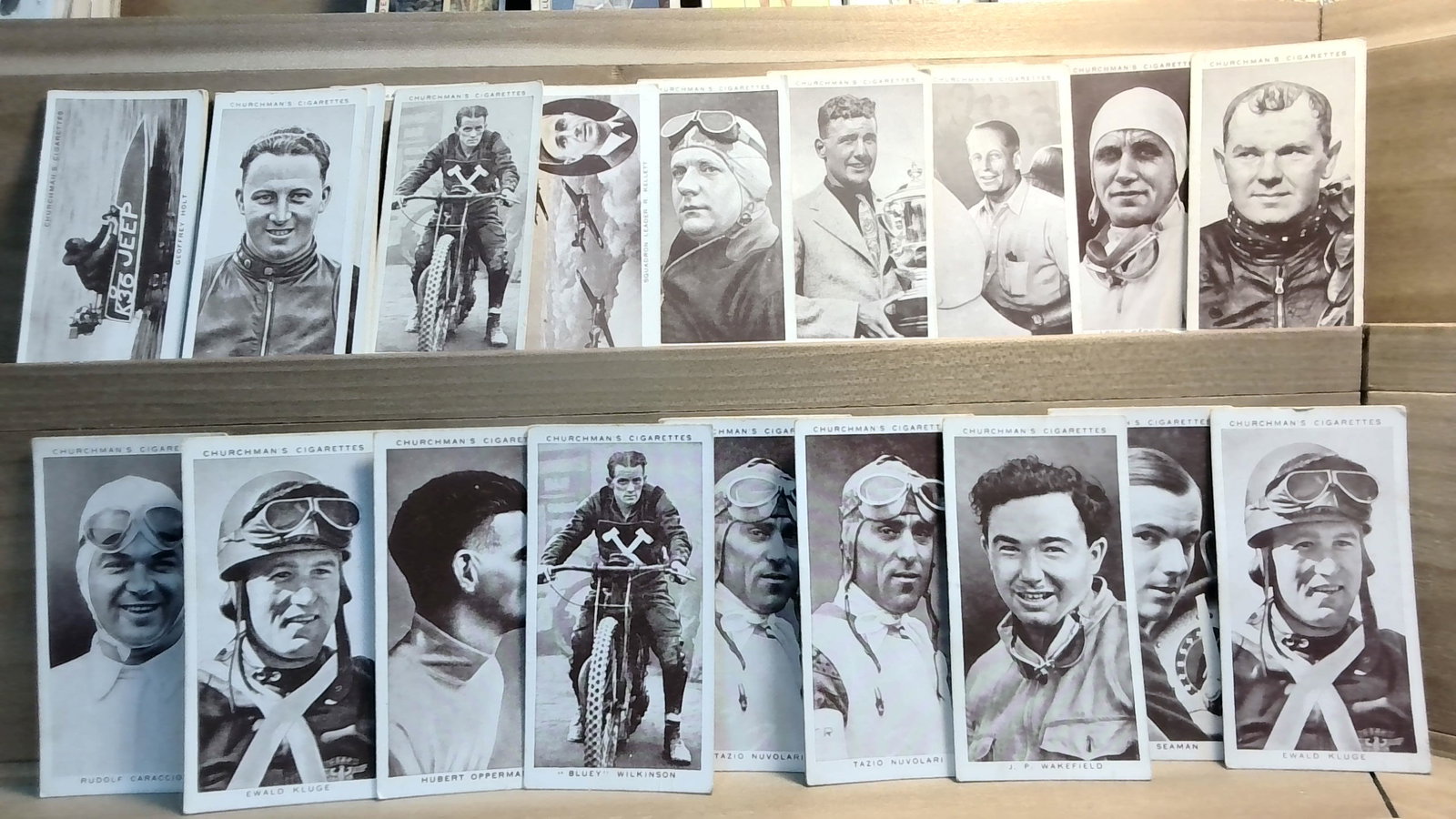 Tobacco cards lot Kings Of Speed Churchman 1937 Motorcross stars and more Approx 30 cards: Approx 30 of 50 cards,, nice start on this set, neat Collection, in Vg-Vg+ condition. Start or complete your sets and cards collections with us, All Tobacco cards are very desirable and hold their val