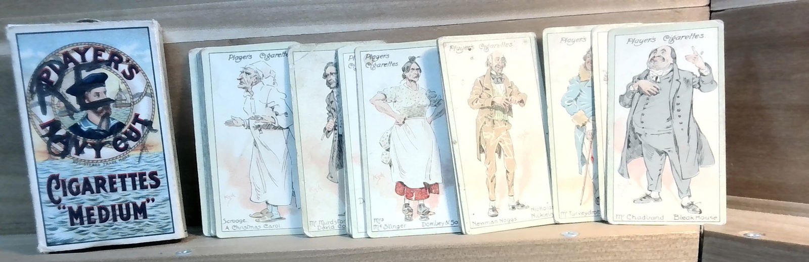 Original Tobacco cards 1912 Dickens J. Player part set 25 cards, J. Player box (1 of 3)