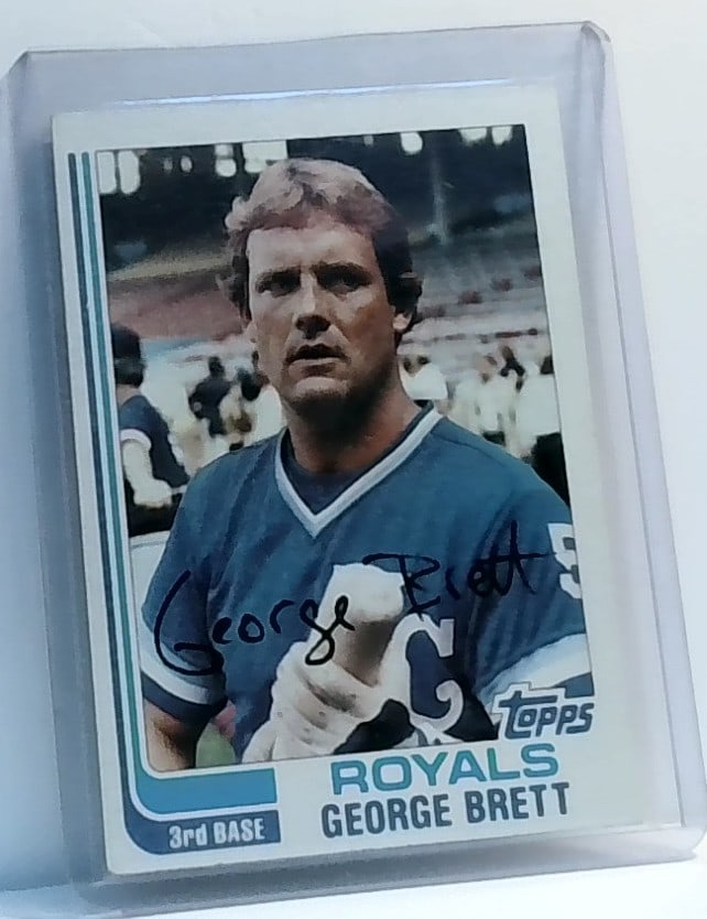 1982 Topps George Brett #200 Kansas City Royals HOF MLB Baseball Card M (1 of 2)