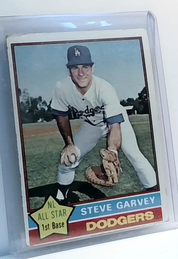 1976 Topps #150 Steve Garvey NL All Star Los Angeles Dodgers San Diego Padres VG: In top loader, Mint, Please inspect pictures, Lots of Other Sports cards Available in our current sale. Most cards are mint and all are in protective top loaders.