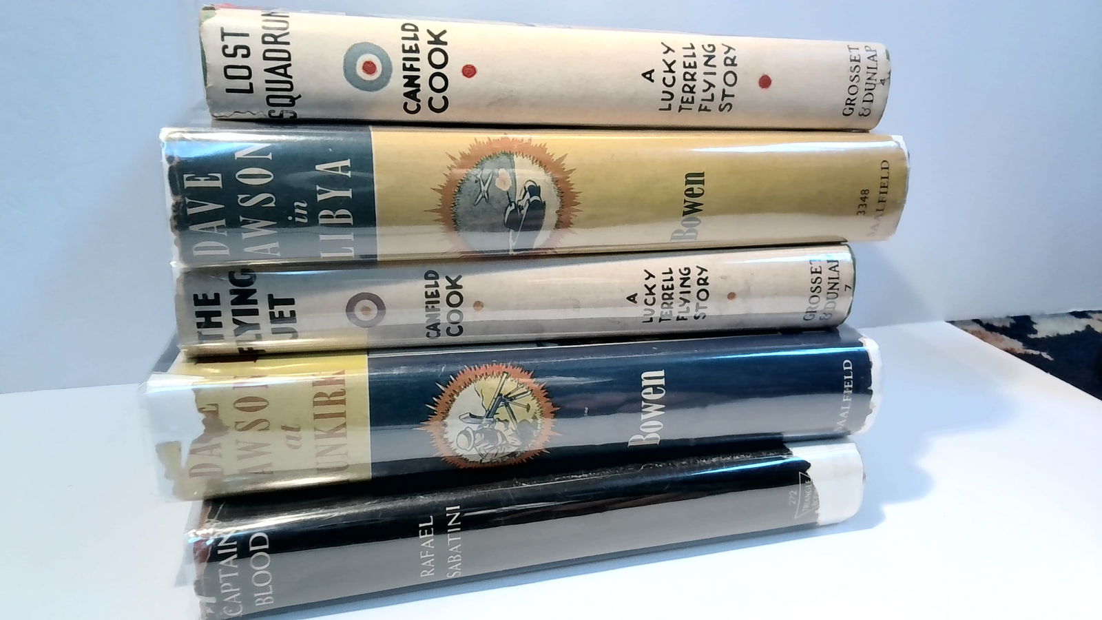 Captain Blood and 4 other Collectible Juvenile Antique Fiction books: In good condition, overall, solid book. Frankford High School 1935 Year book, PHildelphia PA