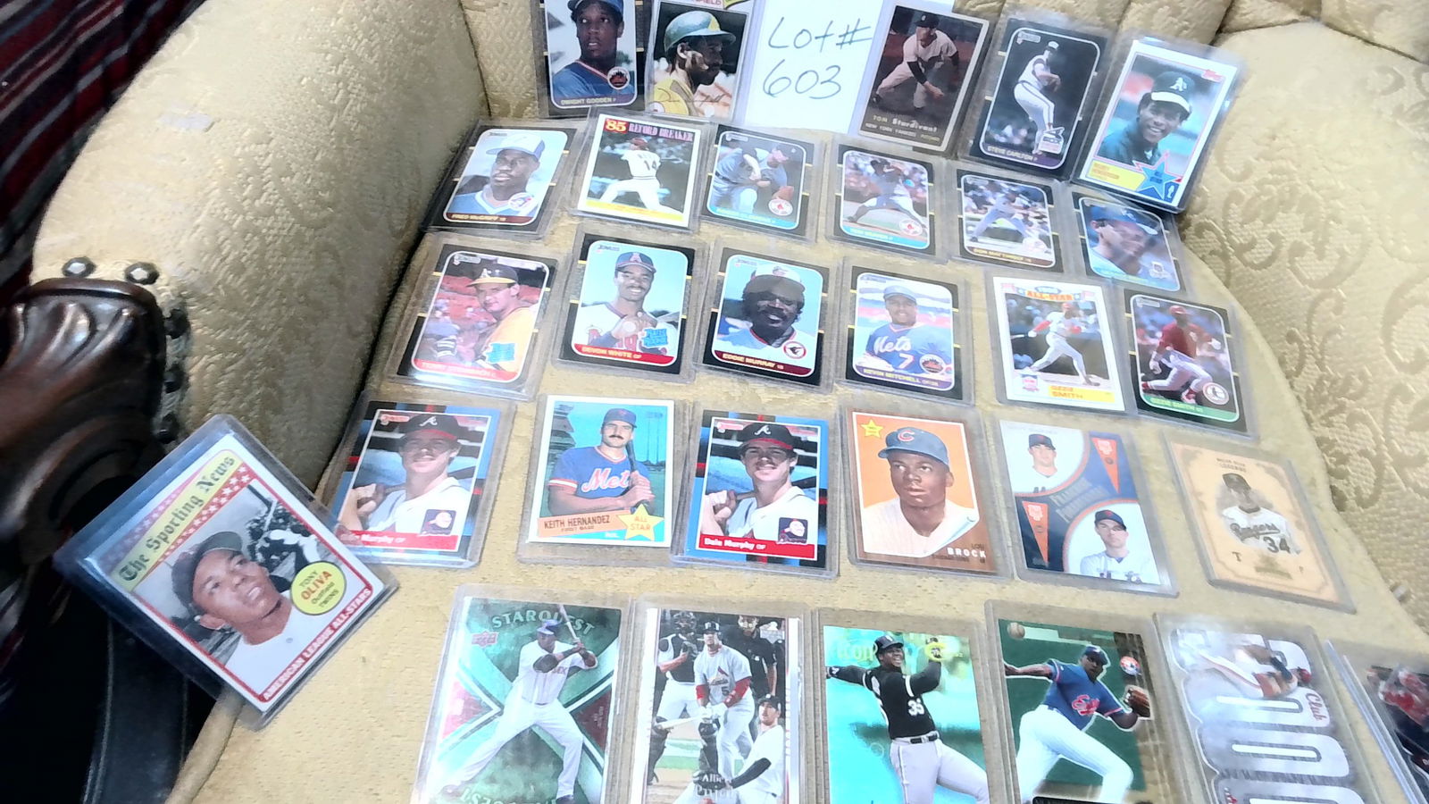 Sports Cards Collectors Lot of 30 Mixed Cards Older and Modern Era Many Stars (1 of 9)