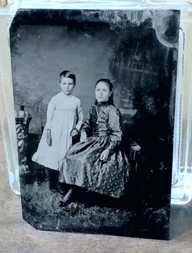 Antique 1880s Tin Type Mom Daughter Fashion Scene: Please inspect pictures, Lots of itmes Available in our current sale.