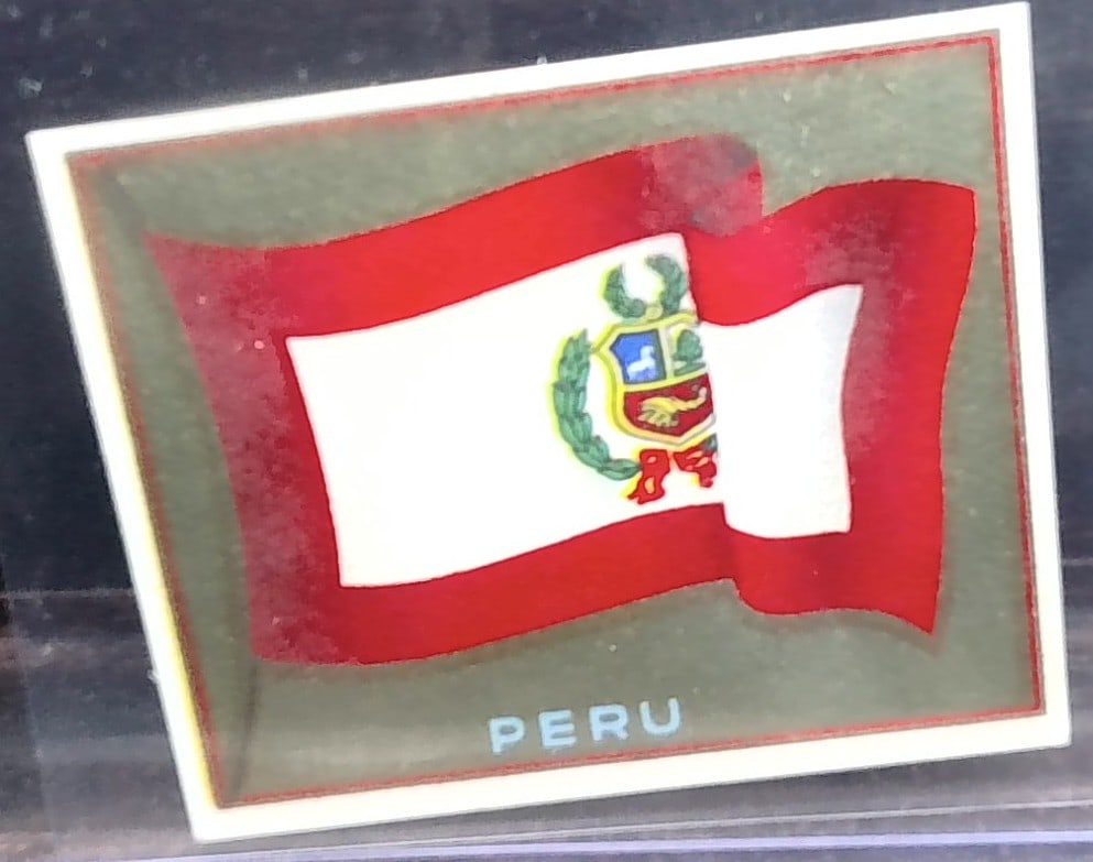 1920s German Chromolithographic Flag Tobacco card PERU: Many Tobacco cards and silks available. Consistently adding new items daily to our Auction. Please keep checking back for new arrivals.