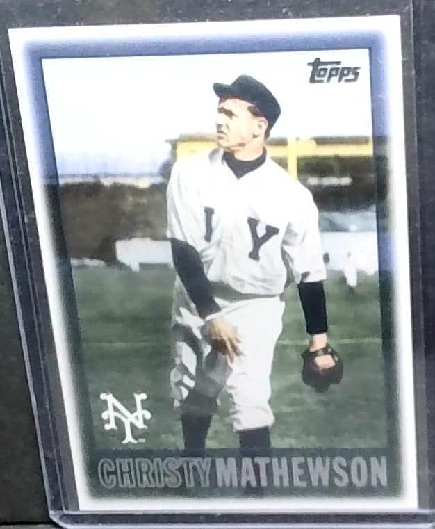 2010 Topps Vintage Legends Collection Christy Mathewson #VLC-33 HOF (1 of 2)