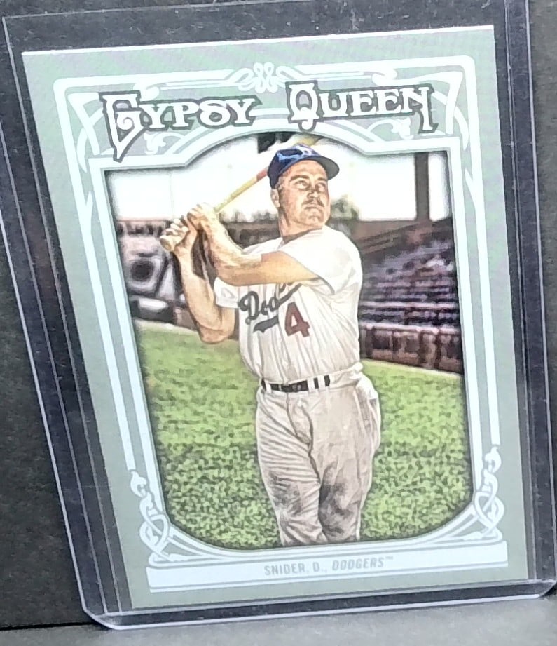 Duke Snider 2013 Topps Gypsy Queen Brooklyn Dodgers #180 Z502: Most cards are mint unless otherwise noted. Many other cards available. Items being added daily to our sale. Please keep checking back often for more recent arrivals.
