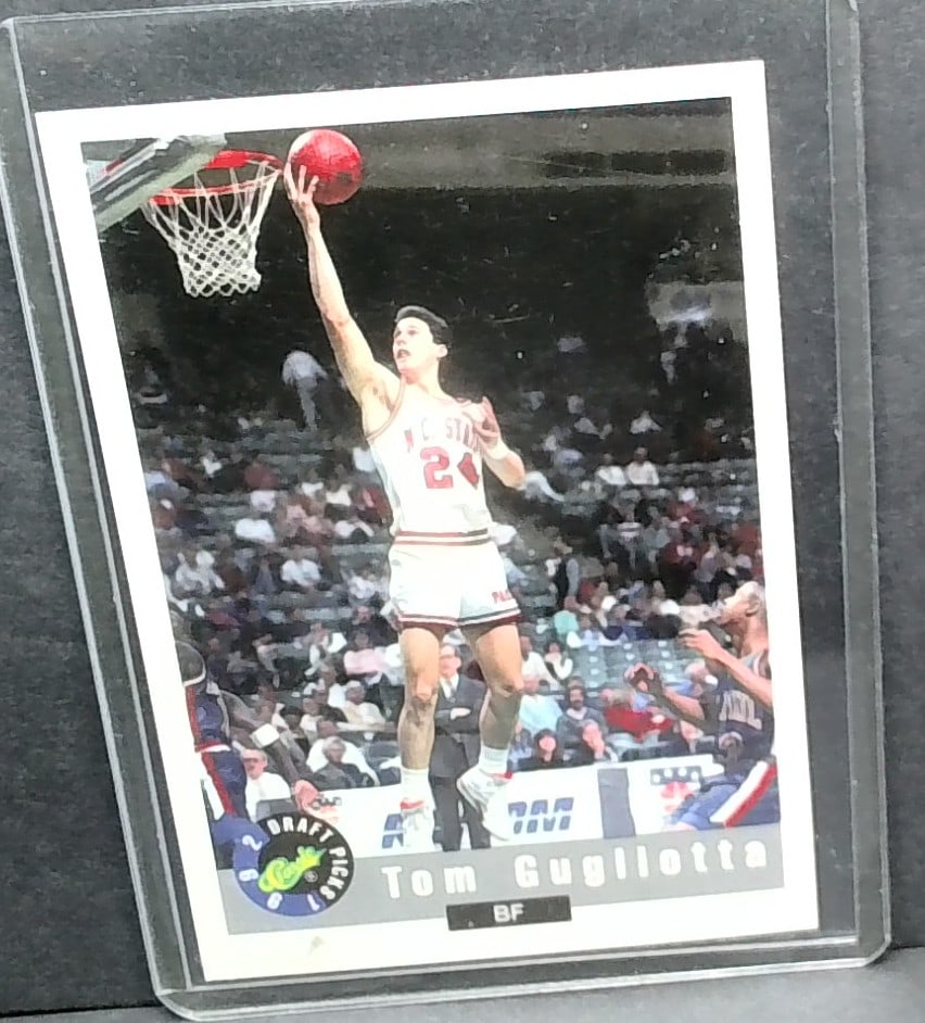 1992 Classic Draft Picks #46 Tom Gugliotta Basketball Card: Most cards are mint unless otherwise noted. Many other cards available. Items being added daily to our sale. Please keep checking back often for more recent arrivals.