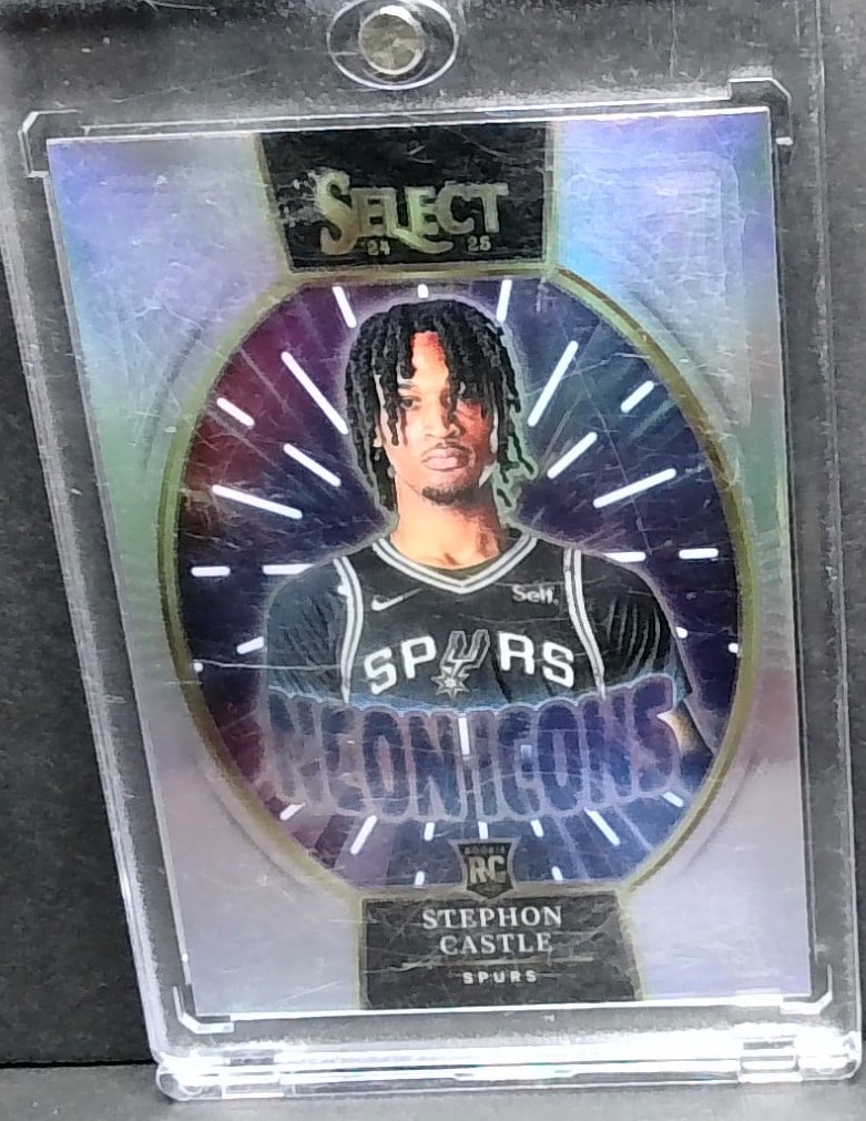2024-25 Panini Select - Neon Icons Stephon Castle #3 Silver Prizm (RC): Most cards are mint unless otherwise noted. Many other cards available. Items being added daily to our sale. Please keep checking back often for more recent arrivals.