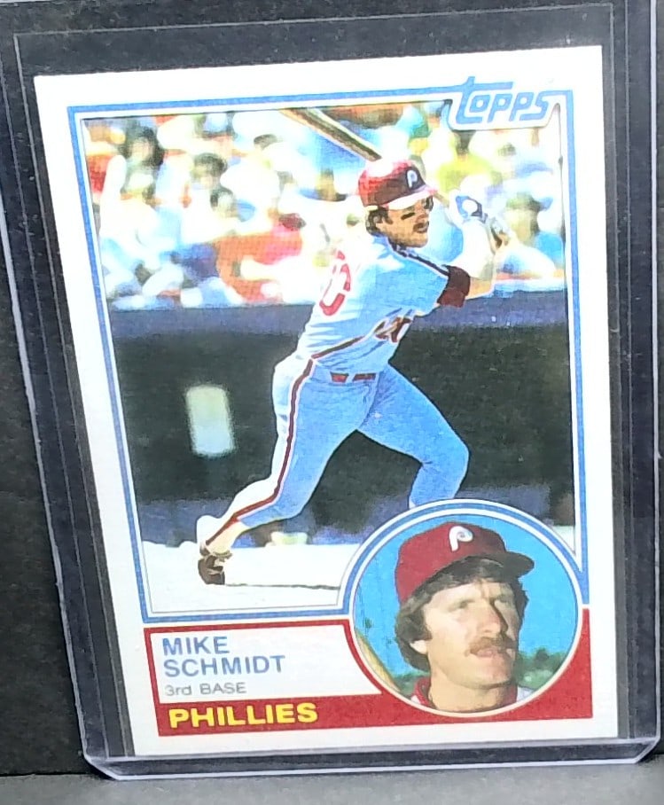 Mike Schmidt Phillies 1983 Topps #300 Baseball Card (1 of 2)