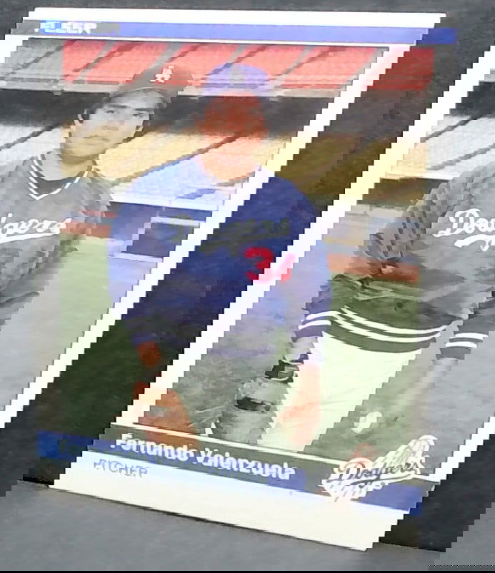 Fernando Valenzuela Fleer #115 1984: Most cards are mint unless otherwise noted. Many other cards available. Items being added daily to our sale. Please keep checking back often for more recent arrivals.