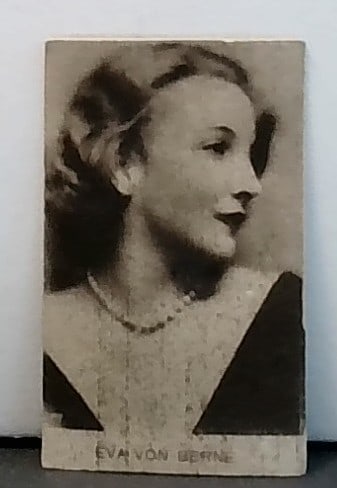 1930s Eva Von Berne Italian Cinema Ivlas Chocolate Card Hand Cut (1 of 2)