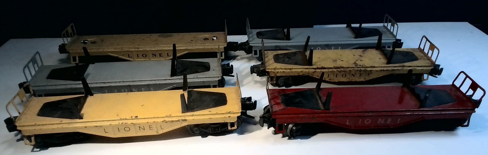 6 Vintage Lionel Quality Train Metal Railroad Flat Cars O Guage (1 of 9)