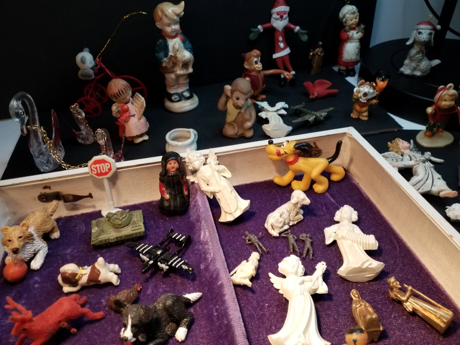 A Large Collection of approx . 75 Vintage Christmas Ornaments and Figures: A nice collection of approx. 75 Christmas Ornaments and Figures.