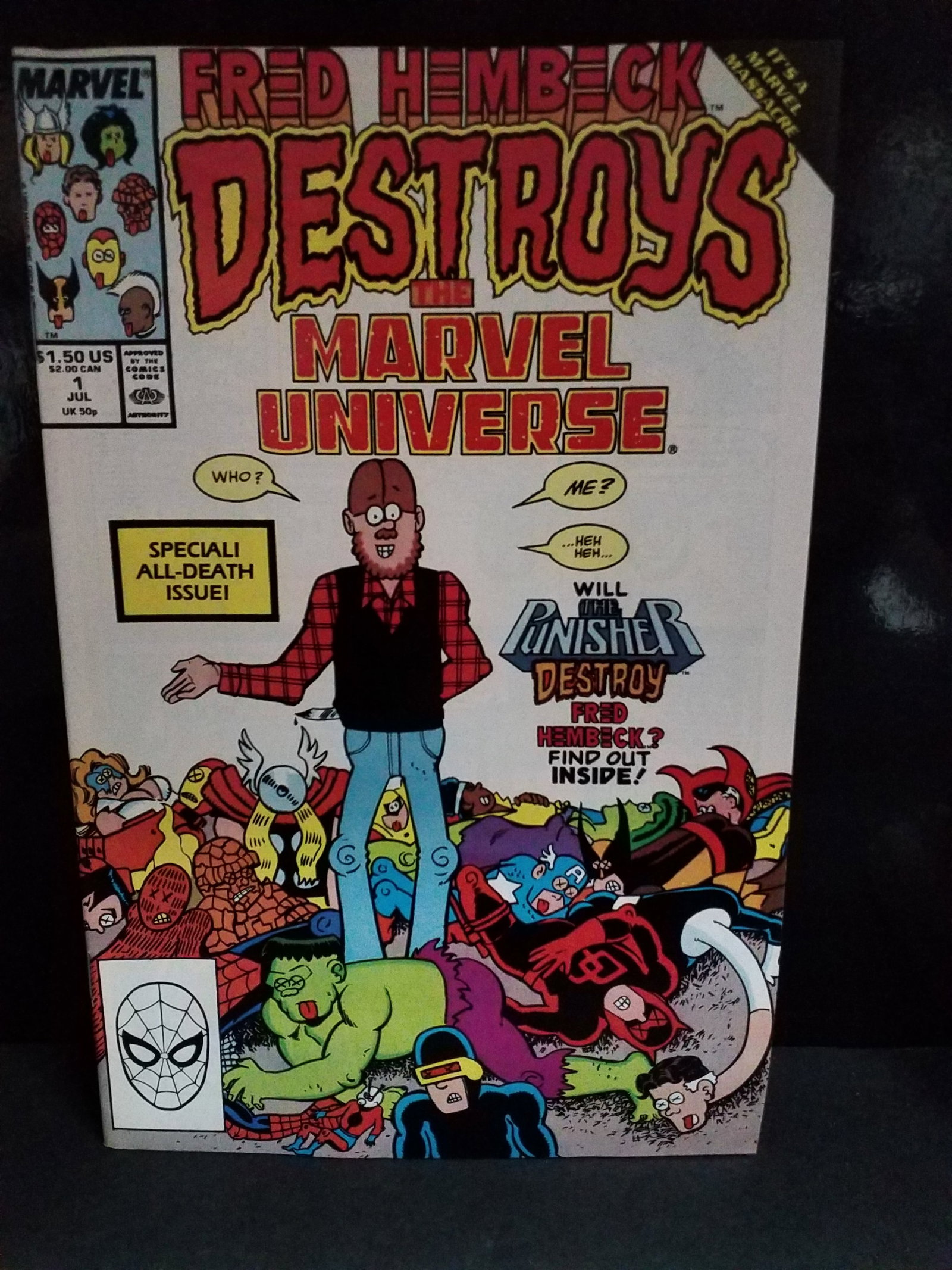 MARVEL COMICS: FRED HEMBECK DESTROYS The MARVEL UNIVERSE VF+-NM (1 of 2)