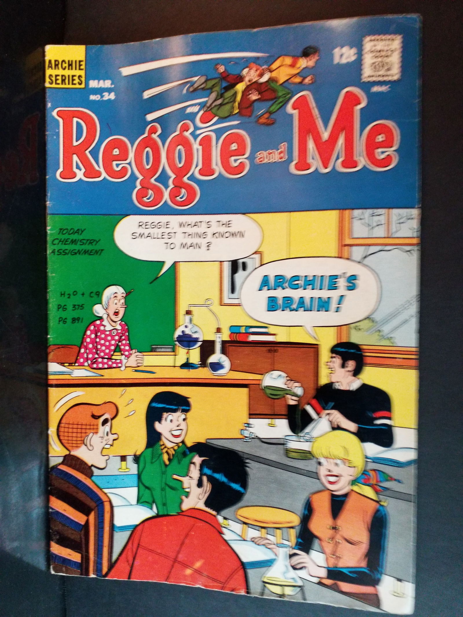 Reggie and Me Comic Book Archie Series 1969 Sept No. 34 VG+-NM: In super condition. Higher Grade comic. Although we are not comic book graders the majority of the comic books in this sale are in exceptional condition. All Comics come bagged and boarded, Please vie