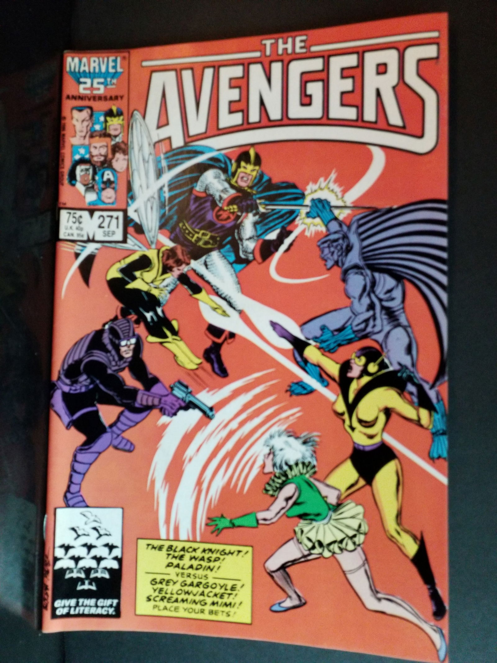 The Avengers #271 1986 Marvel Comics Comic Book: A Higher Grade comic. Although we are not comic book graders the majority of the comic books in this sale are in exceptional condition. All Comics come bagged and boarded, Please view pictures. Comic