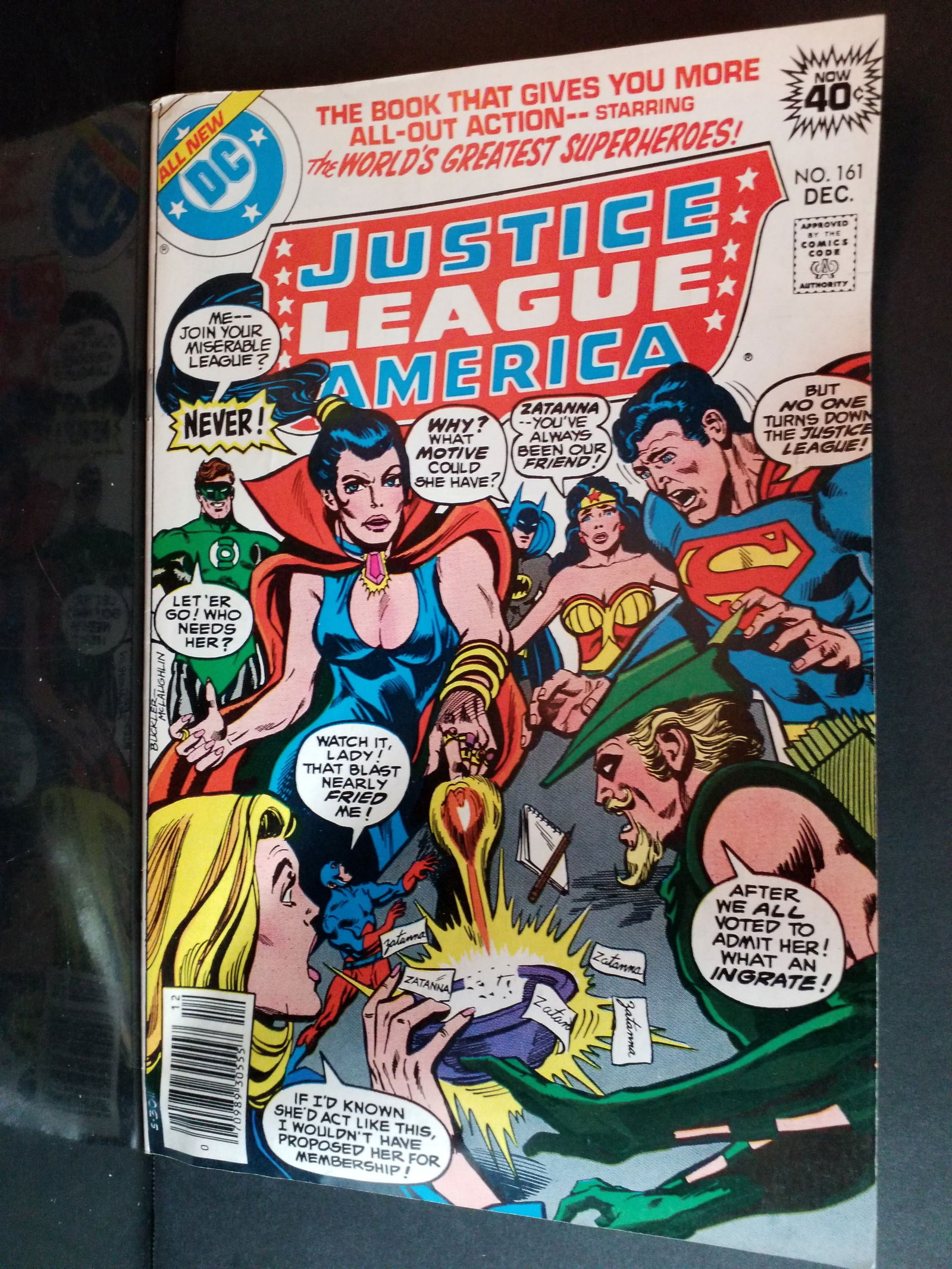 Justice League of America DC Comics #161 F-NM: A Higher Grade comic. Although we are not comic book graders the majority of the comic books in this sale are in exceptional condition. All Comics come bagged and boarded, Please view pictures. Comic