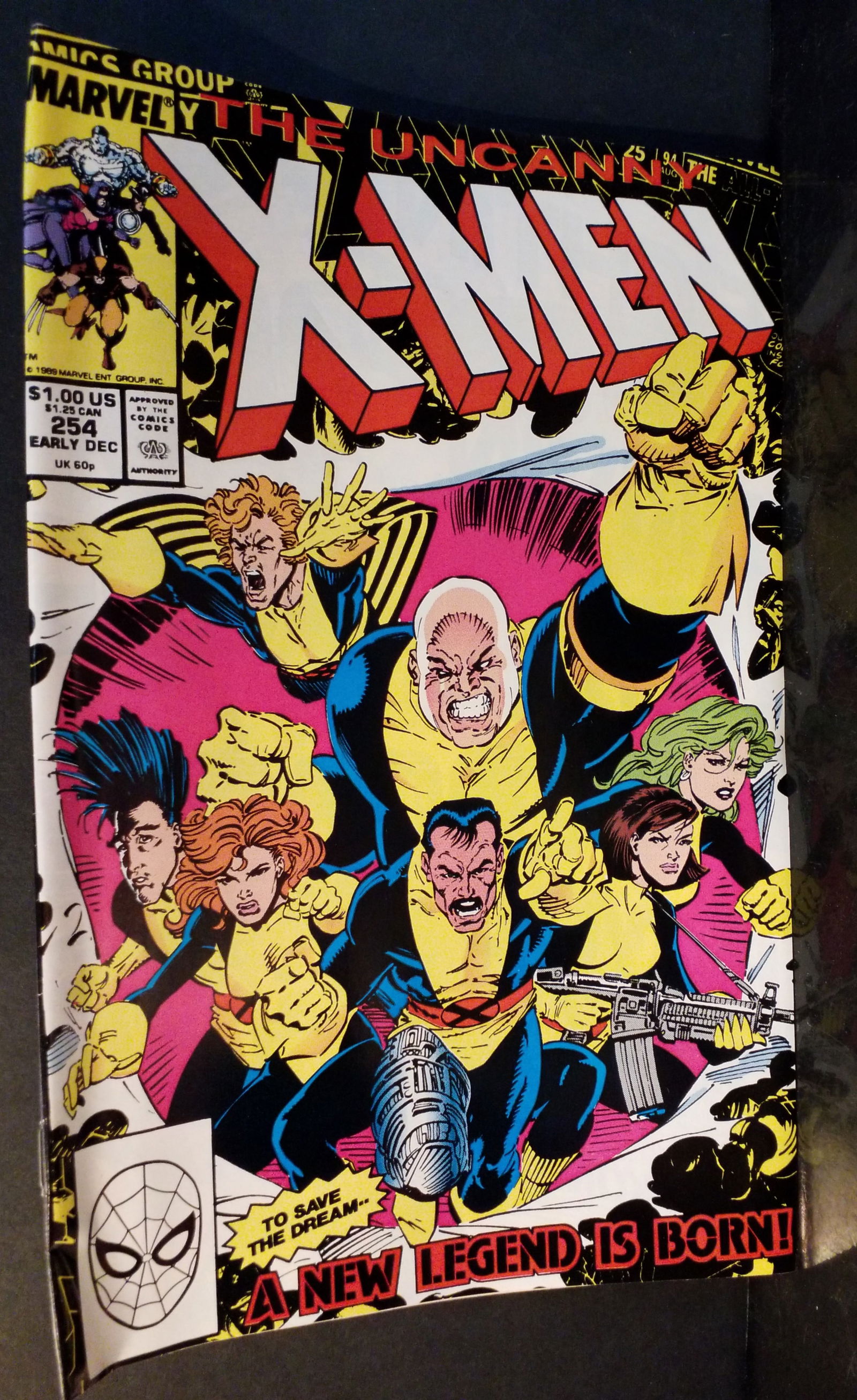 Uncanny X-Men #254 Marvel 1989 Chris Claremont Wolverine Psylocke Magneto VF-NM: A Higher Grade comic. Although we are not comic book graders the majority of the comic books in this sale are in exceptional condition. All Comics come bagged and boarded, Please view pictures. Comic