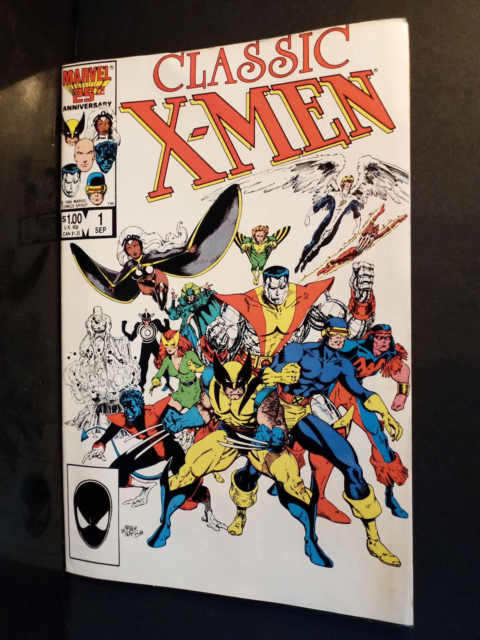 Classic X-Men #1 Marvel Comics 1986 First Night Wolverine Copper Age Comic Book VF-NM: A Higher Grade comic. Although we are not comic book graders the majority of the comic books in this sale are in exceptional condition. All Comics come bagged and boarded, Please view pictures. Comic