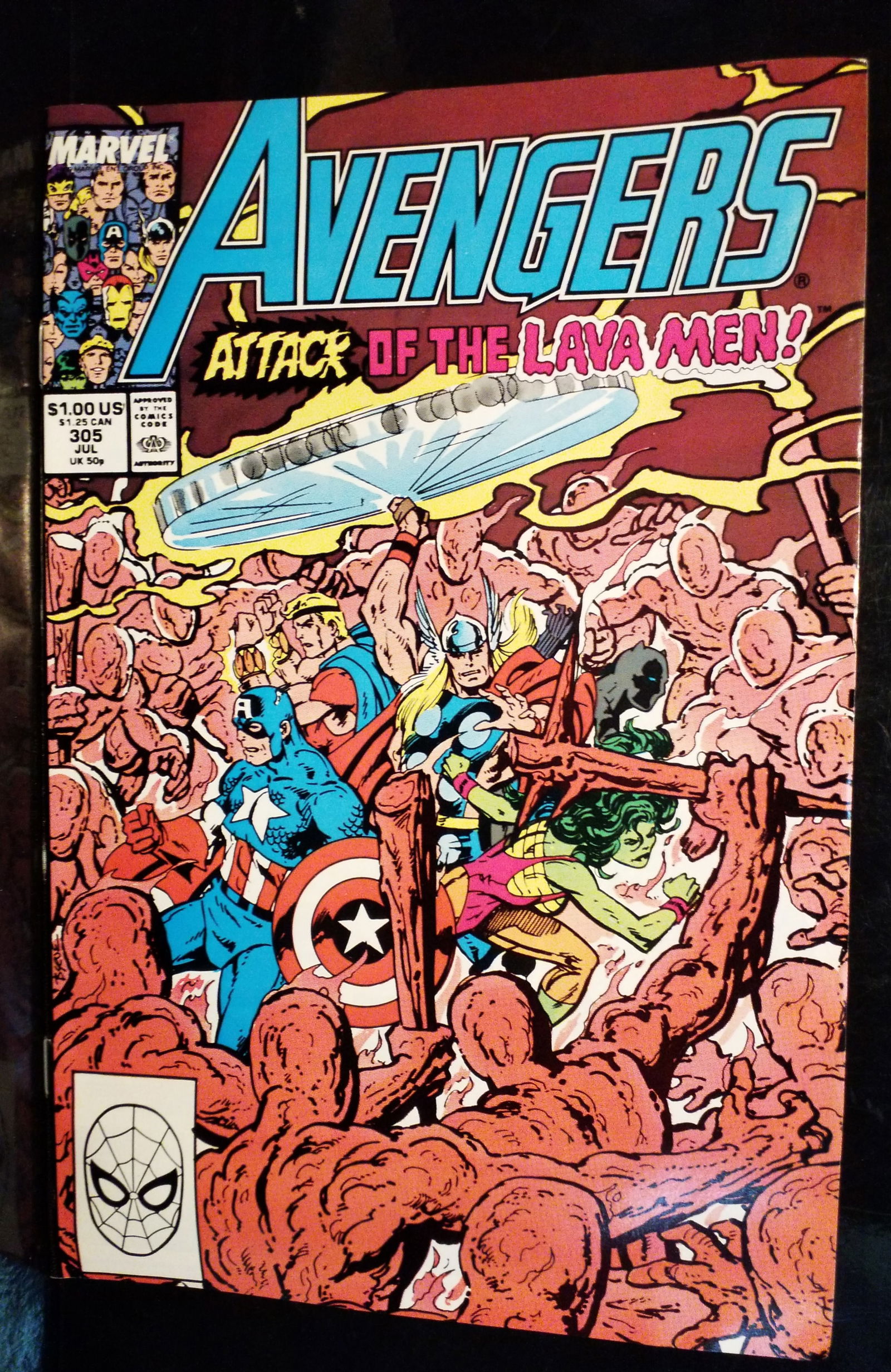 THE AVENGERS #305 Captain America John Byrne Cover MARVEL 1989F-VF: A Higher Grade comic. Although we are not comic book graders the majority of the comic books in this sale are in exceptional condition. All Comics come bagged and boarded, Please view pictures. Comic