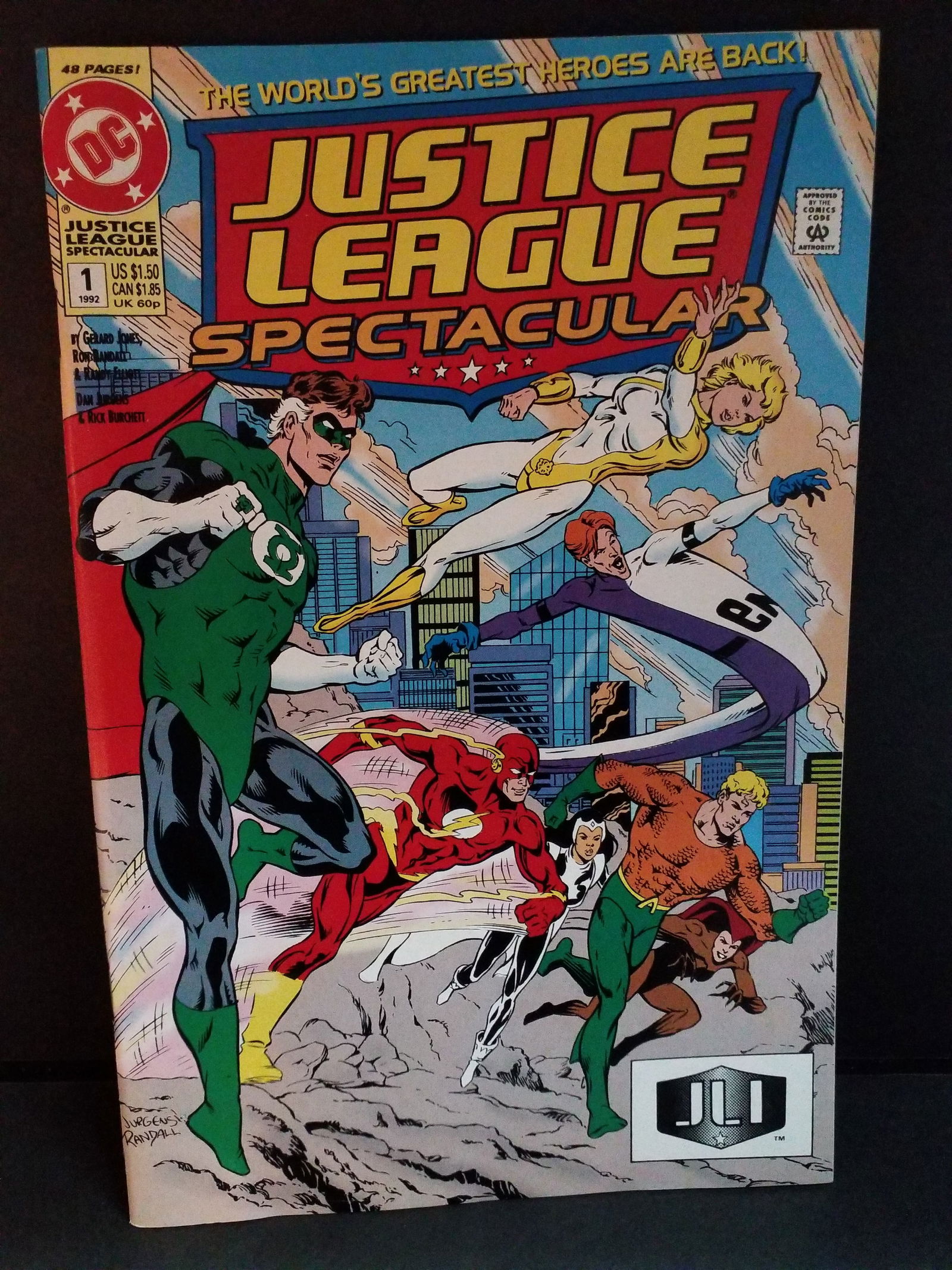 Justice League Spectacular #1 One-Shot 1992 DC Comics Variant VF+-NM (1 of 2)