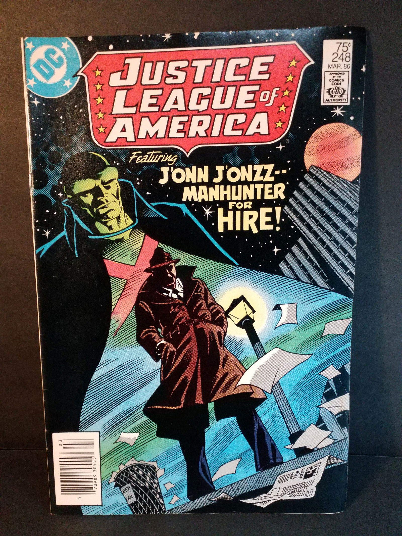 Justice League of America #248 Newsstand Variant DC Comics March 1986 VF+-NM: A Higher Grade comic. Although we are not comic book graders the majority of the comic books in this sale are in exceptional condition. All Comics come bagged and boarded, Please view pictures. Comic