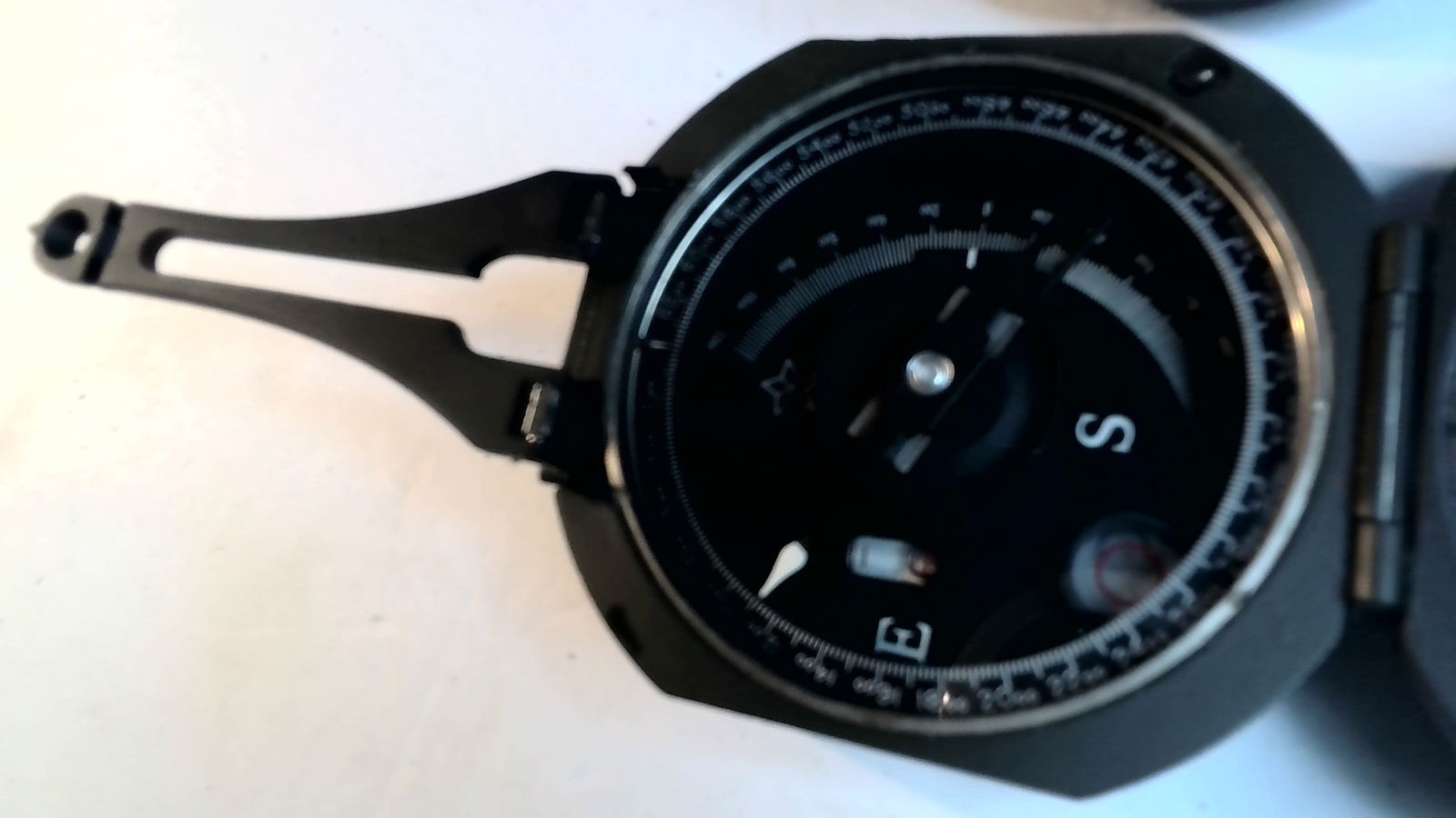 Military Working Compass M2 and carrying case 10543560 (1 of 10)