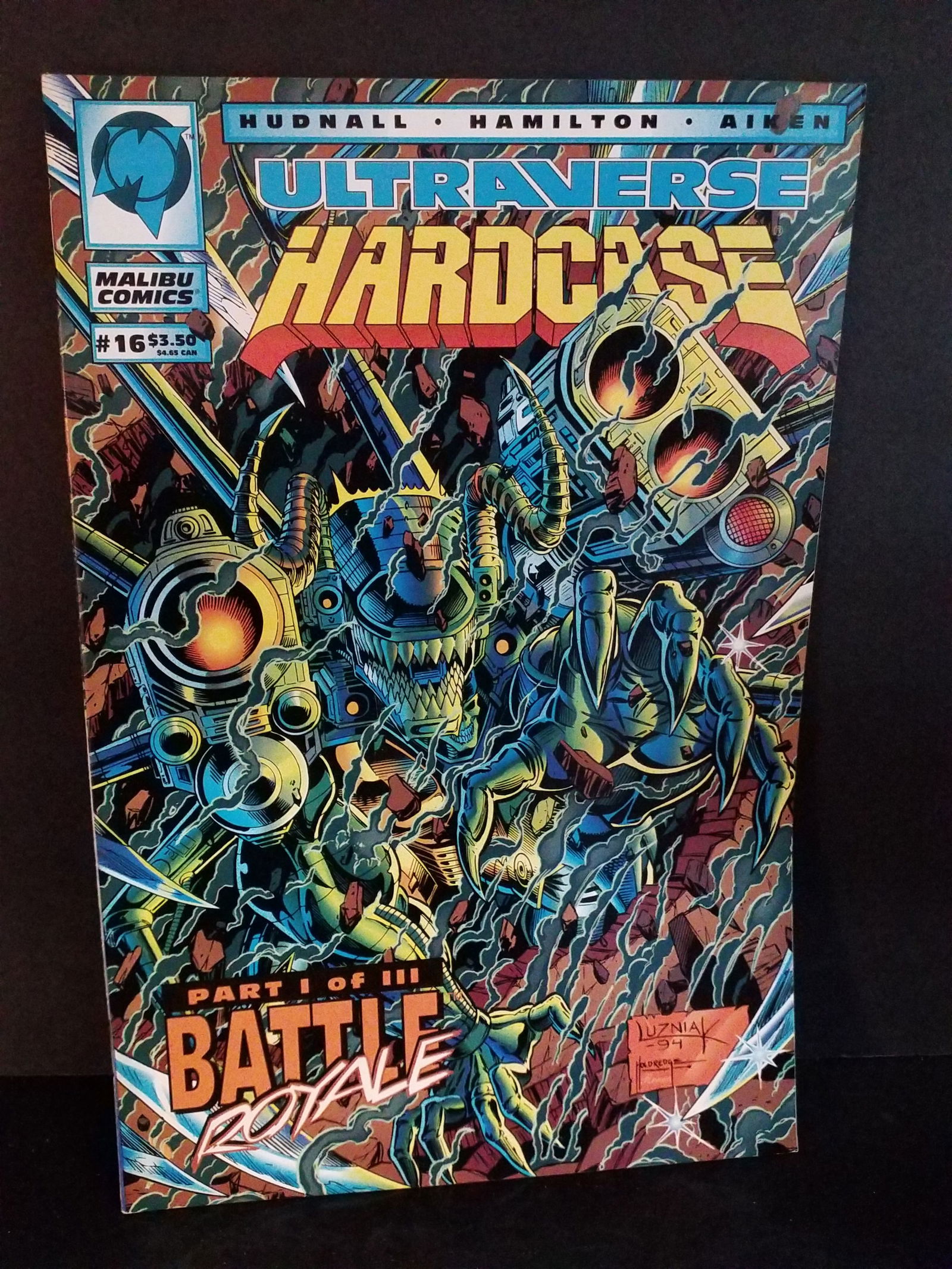 Hardcase #16 Newsstand Malibu Ultraverse Premiere 7 James Hudnall Higher Grade VF+-NM: A Higher Grade comic. Although we are not comic book graders the majority of the comic books in this sale are in exceptional condition. All Comics come bagged and boarded, Please view pictures. Comic