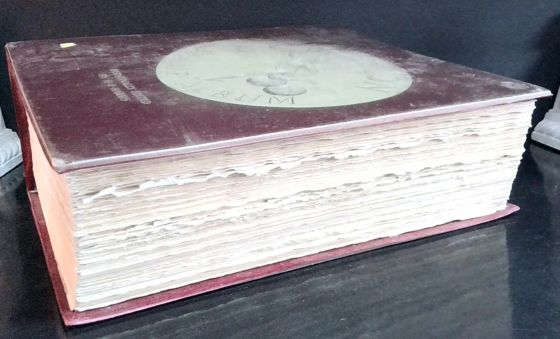 The Citation Stamp Album Massive volume covering countries J-Z Giant album heavy: A huge Citation album stamp album, very thick, personally edited by H E Harris , published by master work, with some limited outward stain, can be shined up and cleaned, this huge volume is mostly emp