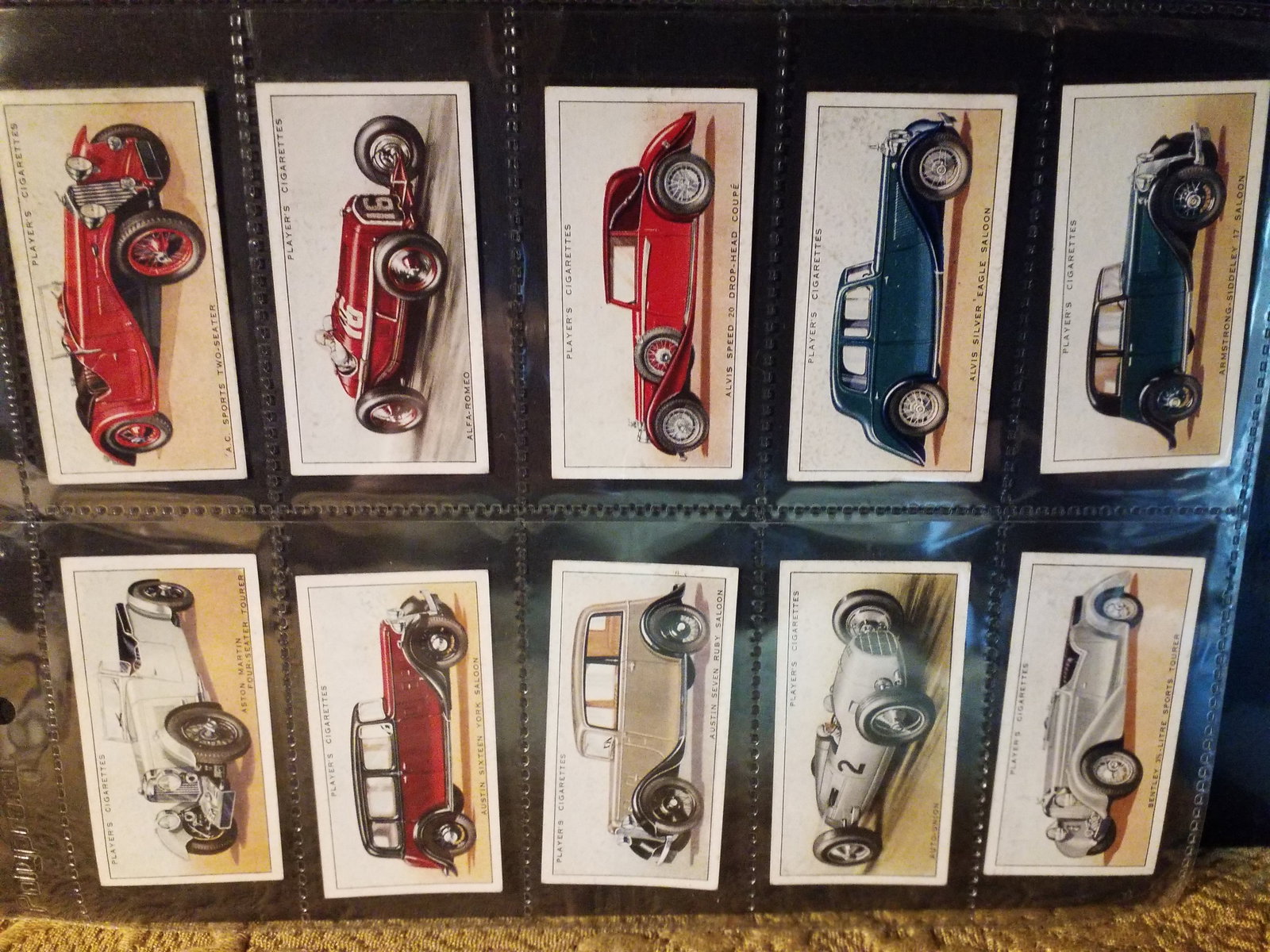 This is the Original Complete Tobacco cards set of Motor Cars by John Player, "A" series from 1937: Complete in 50 cards, In very good condition, Complete Original set. Many other tobacco cards sets available in this our current auction., Please view pictures below