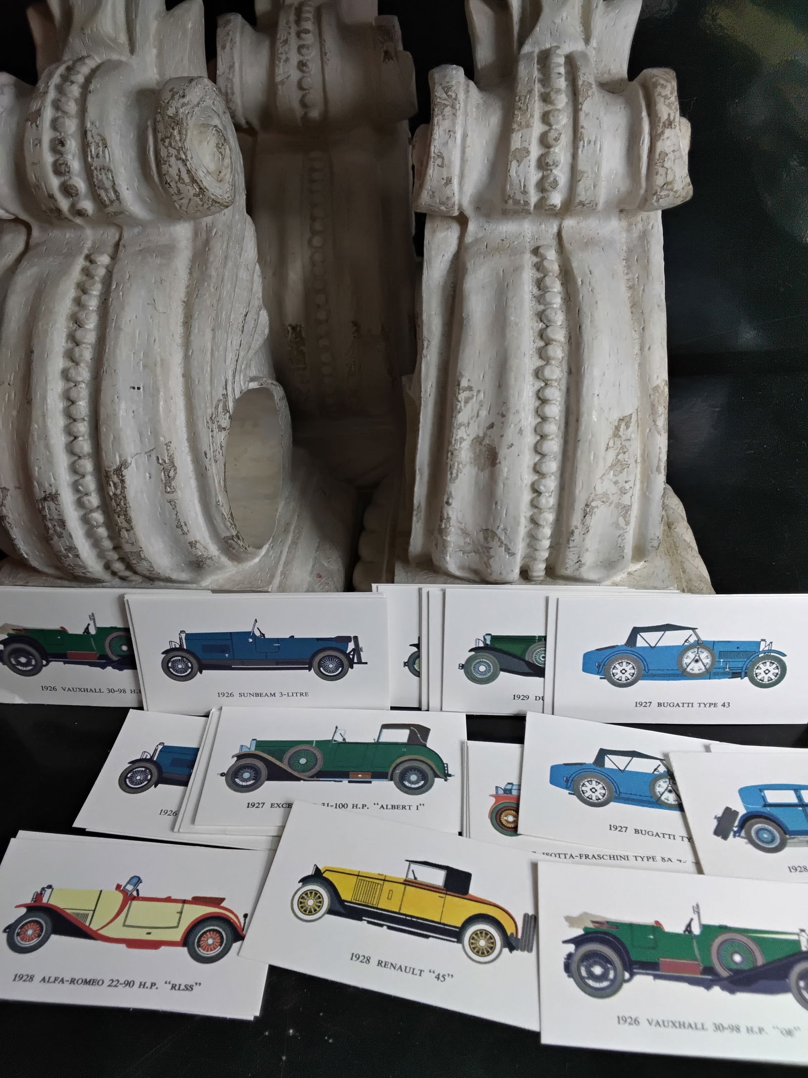 Mobil Vintage Cars Gas Oil cards collection near set approx. 50 cards: In very good condition, Please view pictures below