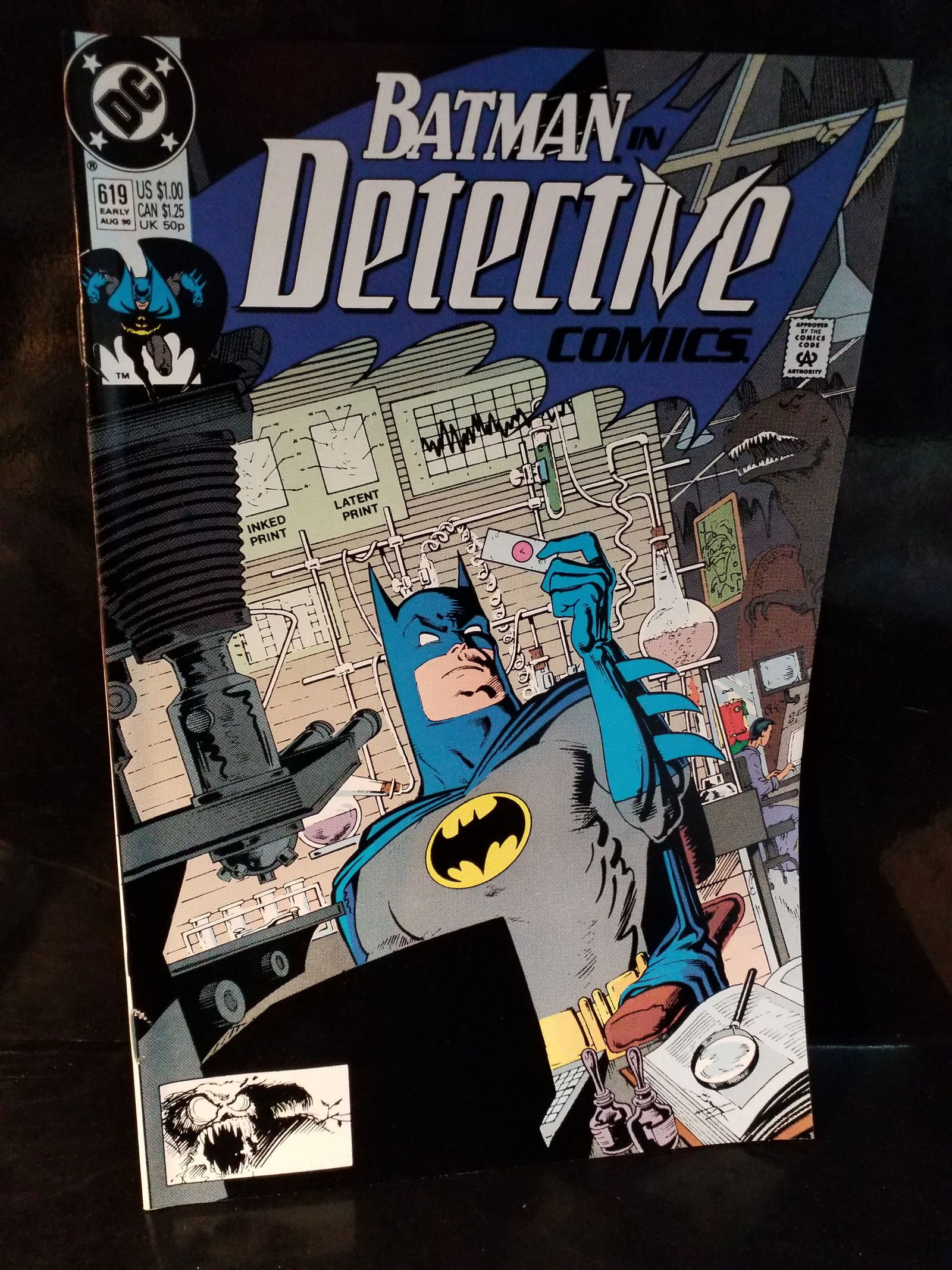 Detective Comics #619 1990 DC Comics Batman 1st Print VF+/ NM: Adding Comics Daily to our current sale. A Higher Grade comic. Although we are not comic book graders the majority of the comic books in this sale are in exceptional condition. All Comics come bagged