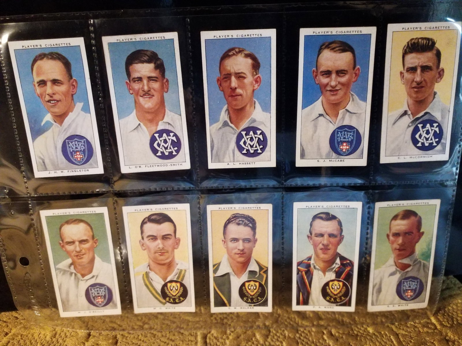 This is the Complete 1938- Cricketers England Australia cricket Players Tobacco Card Set 50: In very good condition, Complete Original set. Many other tobacco cards sets available in this our current auction.