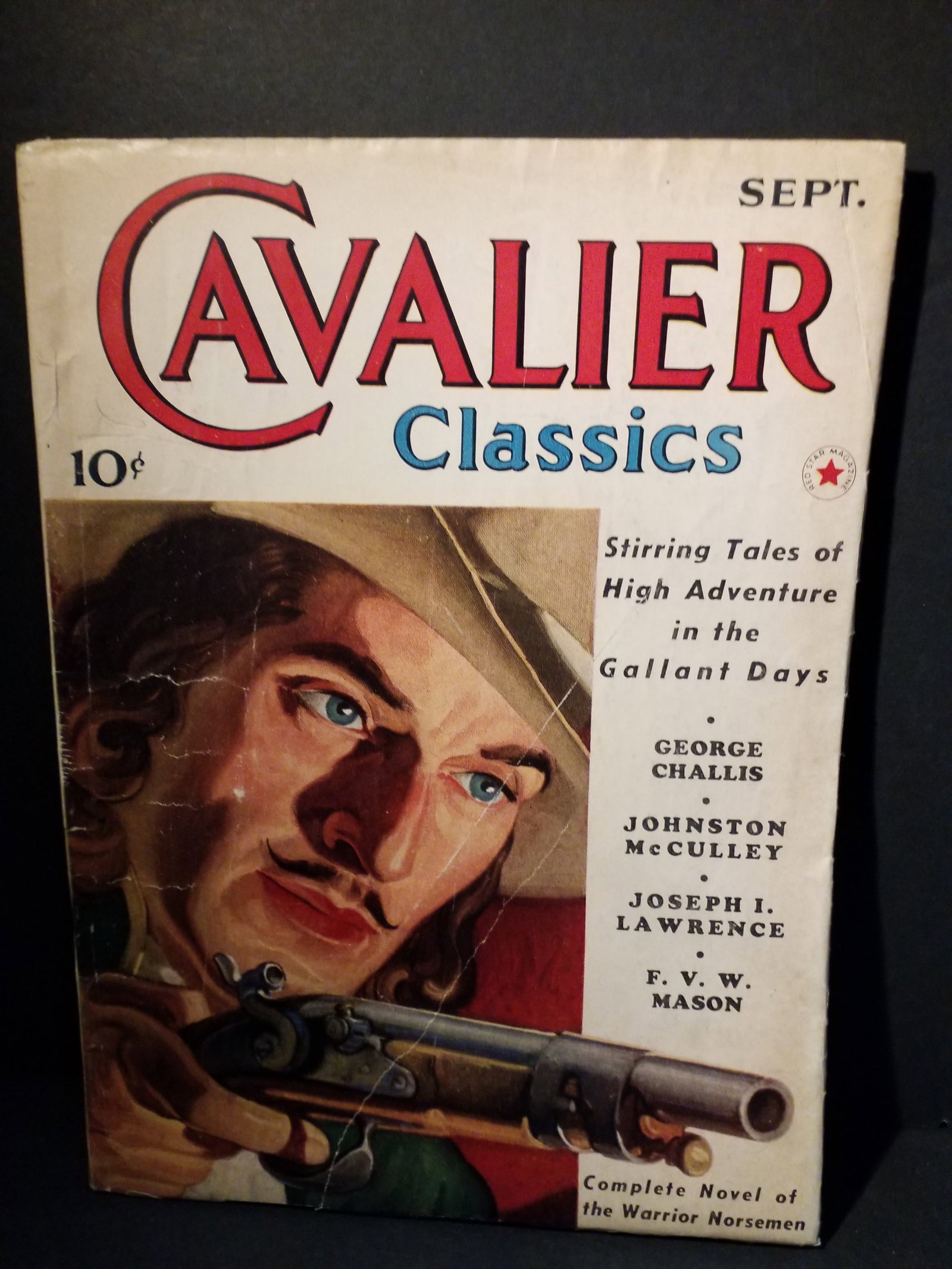 Original Cavalier Classics Pulp Sept. 1940 Zorro Hunts by Night , Max Brand Etc. F+- Higher Grade (1 of 4)