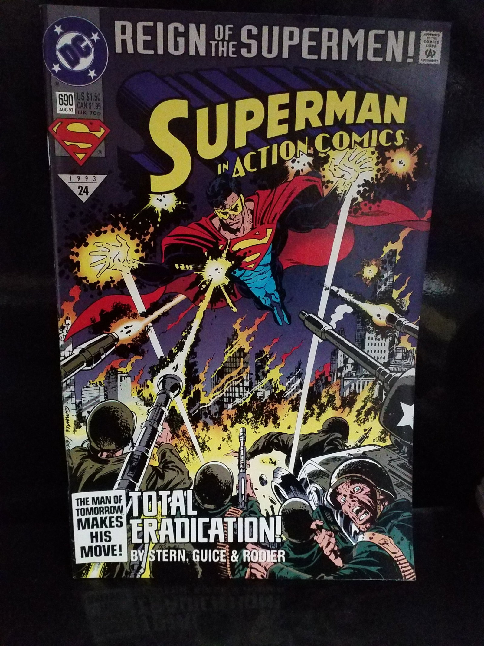 Superman Action Comics 690 Cover A First Print 1993 Roger Stern Guice Rodier DC VF+-NM (1 of 2)