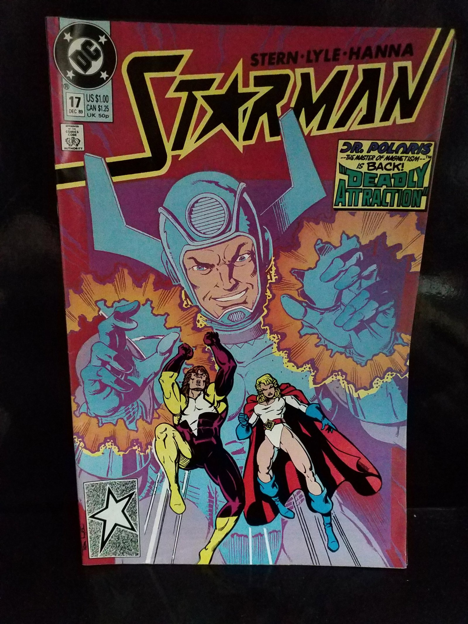 Starman #17 Vol. 1 1989 DC Comic Book VF+ (1 of 2)