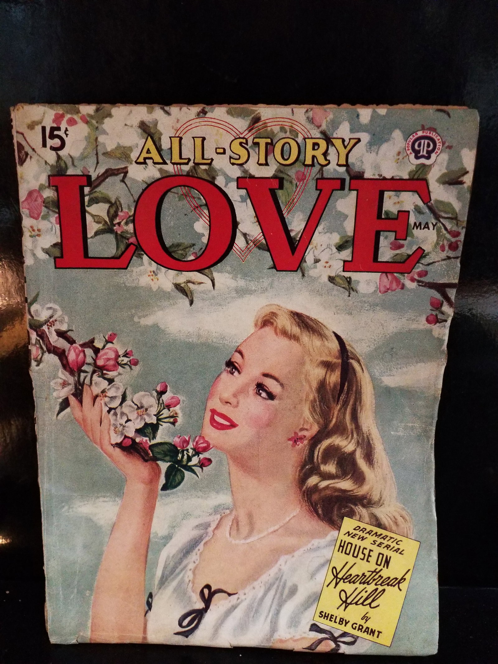 May 1946 All-Story Love Magazine Pulp Comic book House on Heartbreak Hill Shelby Grant VG+/F: strong intact binding, this pulp is doing very well. Illustrated vintage issue of All-Story Love Magazine, a popular romance pulp fiction magazine published by Popular Publications. This specific edit