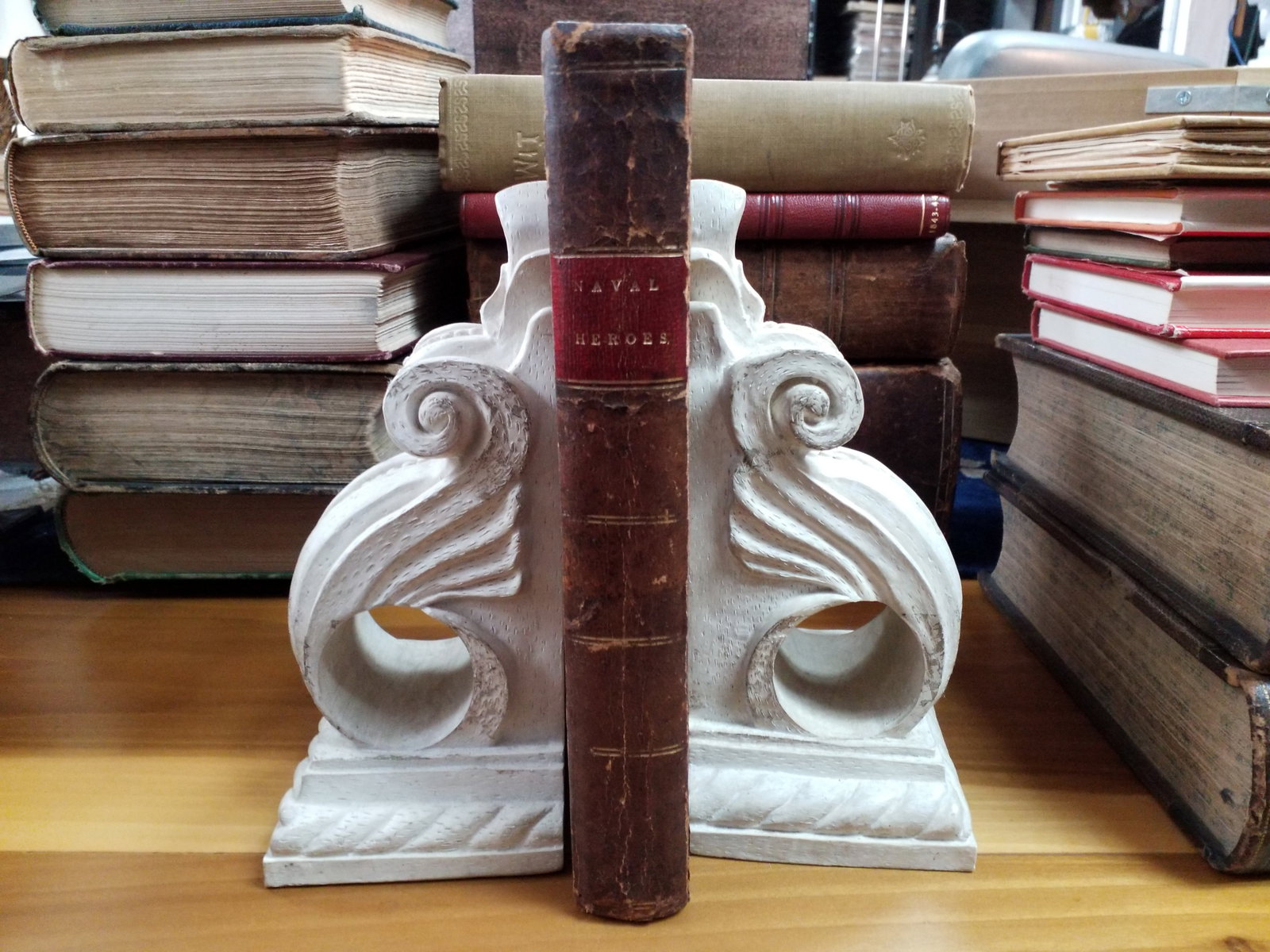 1823 American Naval Heroes in the War of the Revolution Between the American Republic , Britain 1st: This is a first edition of "Biographical Sketches of Distinguished American Naval Heroes" by S. Putnam Waldo, published in Hartford in 1823.The featured portrait is of Alexander Murray, a Commodore in