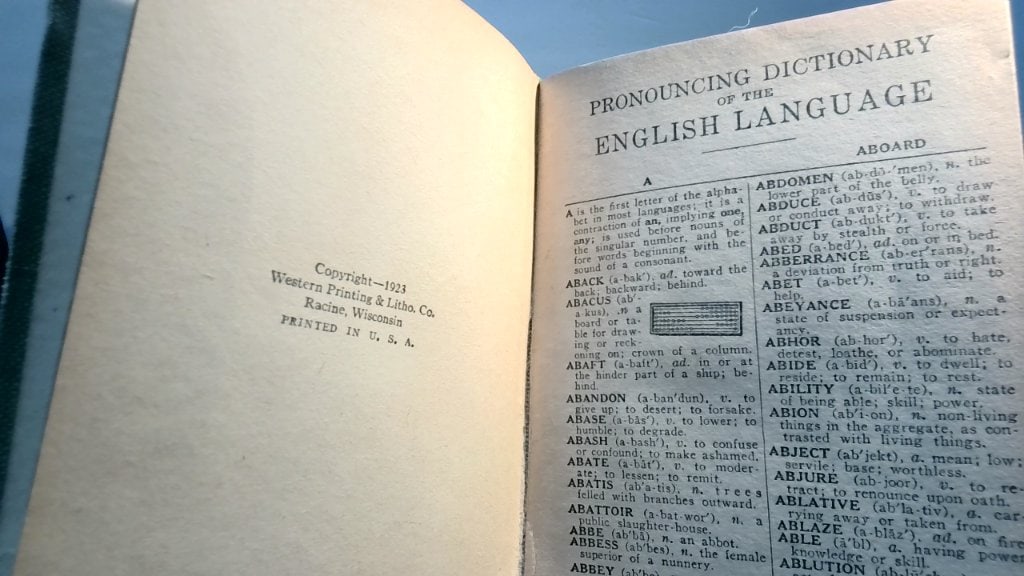 Abbott's Webster Selected Dictionary 1923 - 3