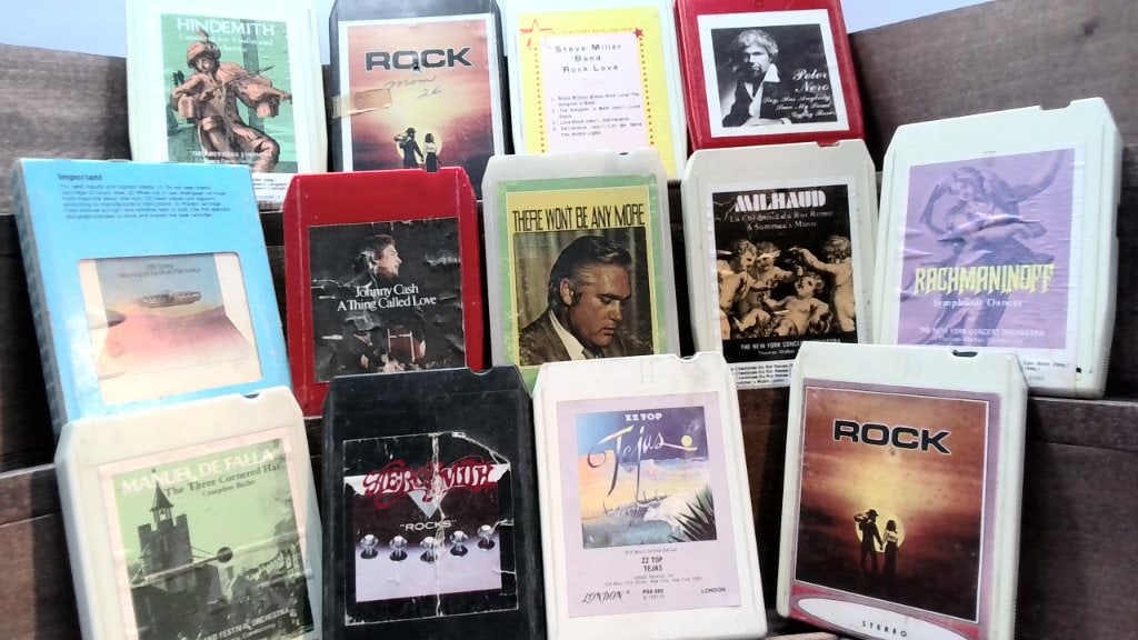Assorted Vtg 8-Track Music Cartridges (1 of 11)