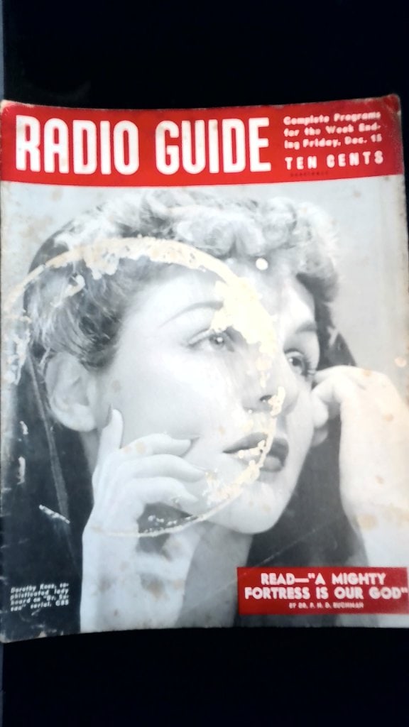 Vtg Radio Guide Magazine Dec 15 1939 (1 of 9)