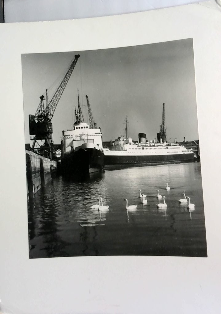 Vtg B&W Harbor Photograph 1962 (1 of 5)
