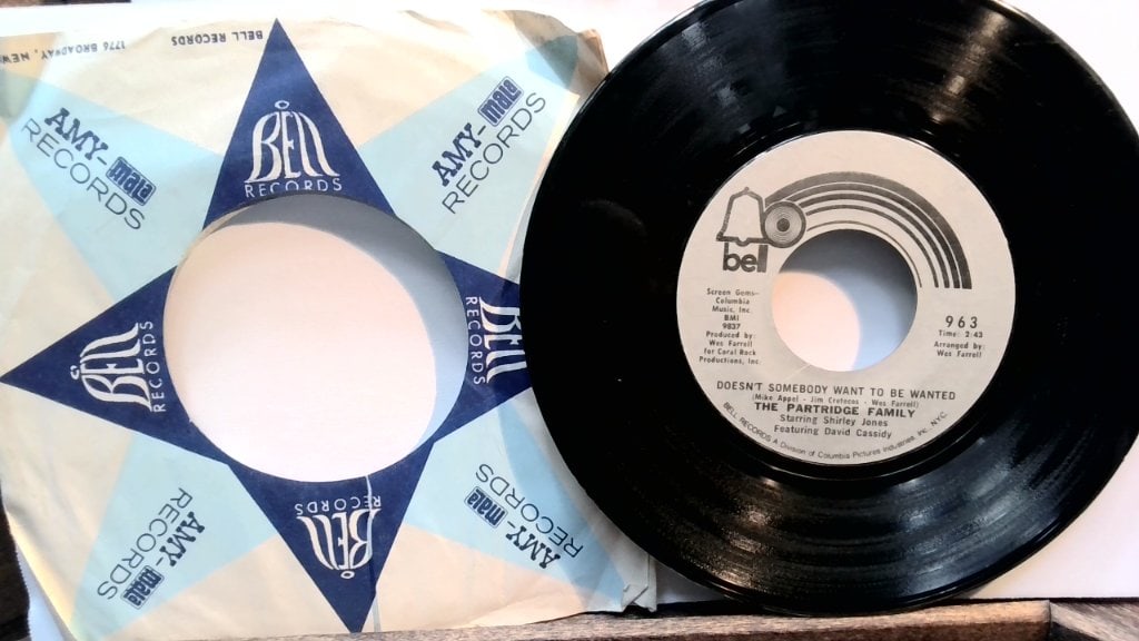 The Partridge Family Vtg 45 RPM Record: The Partridge Family, Doesn't Somebody Want To Be Wanted / You Are Always On My Mind, Vtg 45 RPM Vinyl Record, Bell Records, 963, Incl Vtg Bell Records Sleeve.