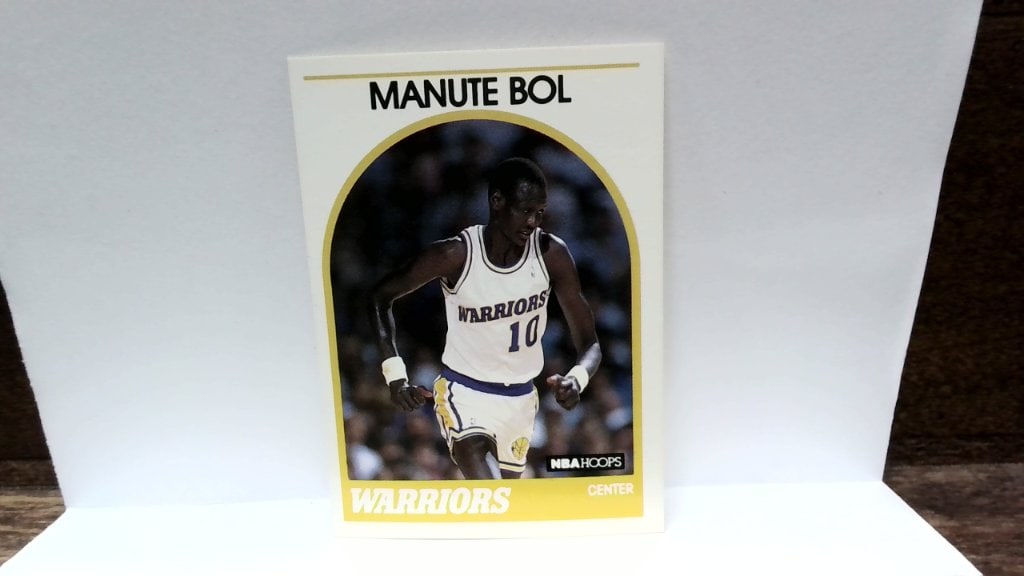 Vtg 1989 NBA Hoops Manute Bol Card No 75 (1 of 2)