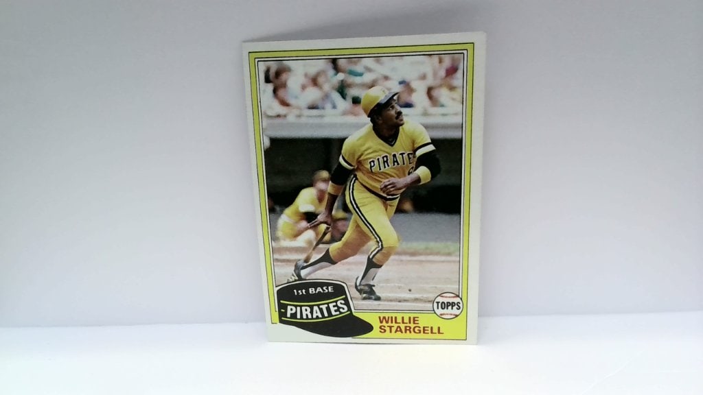 Vtg 1981 Willie Stargell Topps Card (1 of 2)