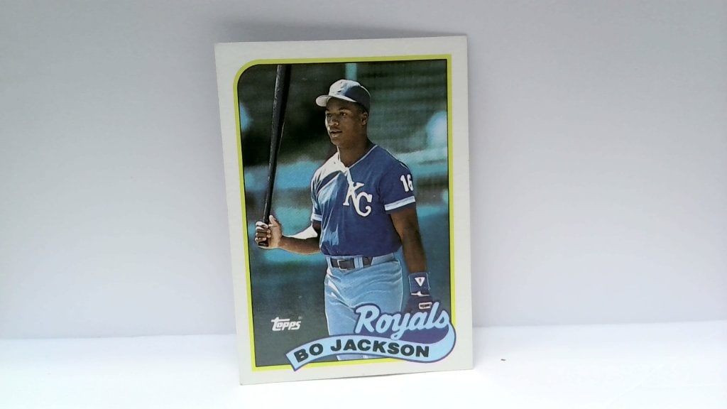 Vtg 1989 Topps Bo Jackson Baseball Card (1 of 2)