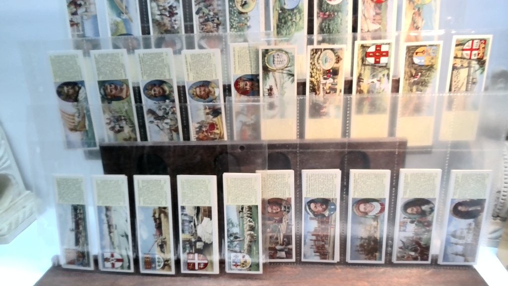 Vtg Ty-Phoo Tea Trade Cards British History (1 of 13)