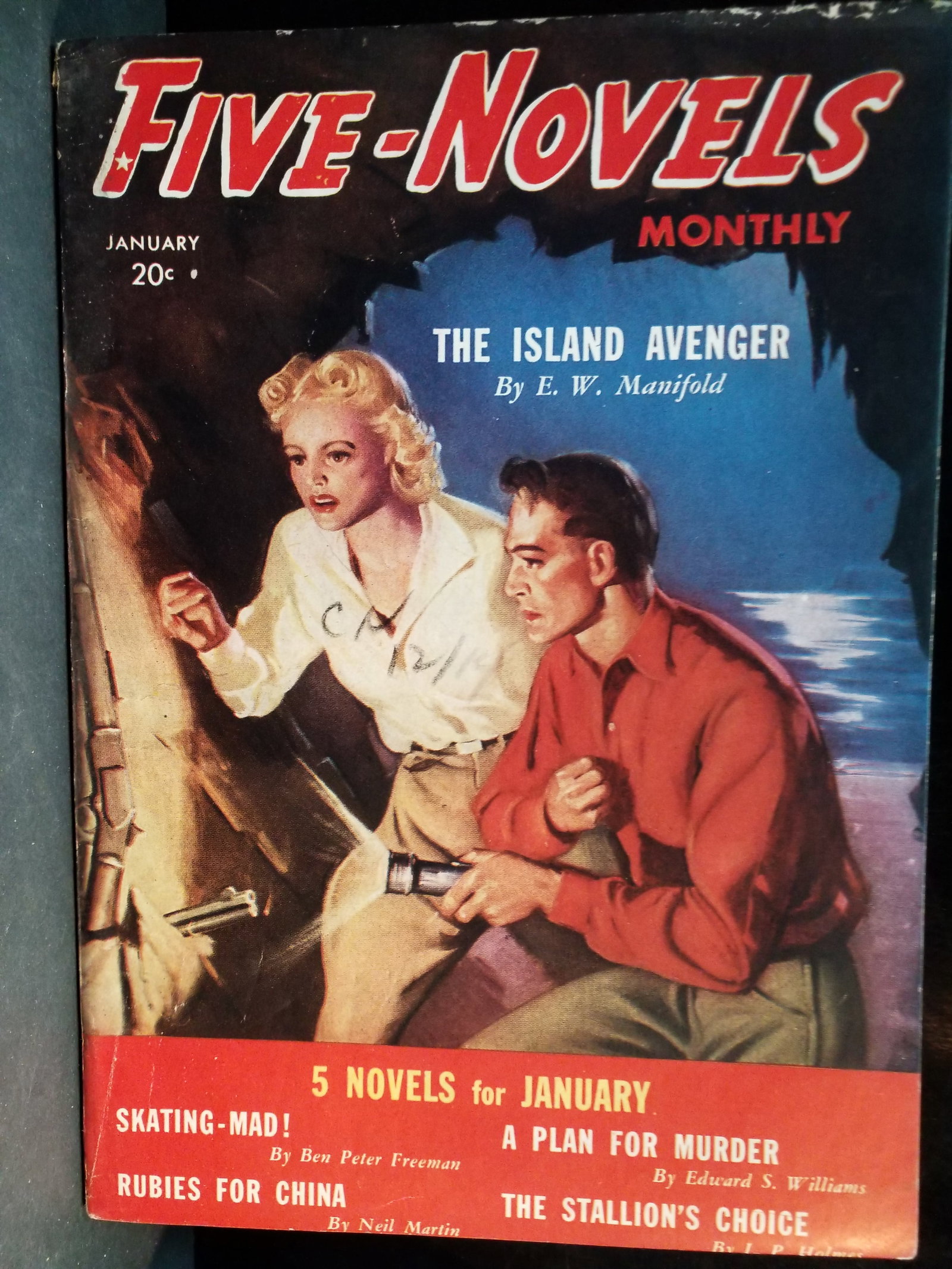 Five Novels Pulp The Island Avenger by E W Manifold January 1940 Illustrated VG+ (1 of 7)
