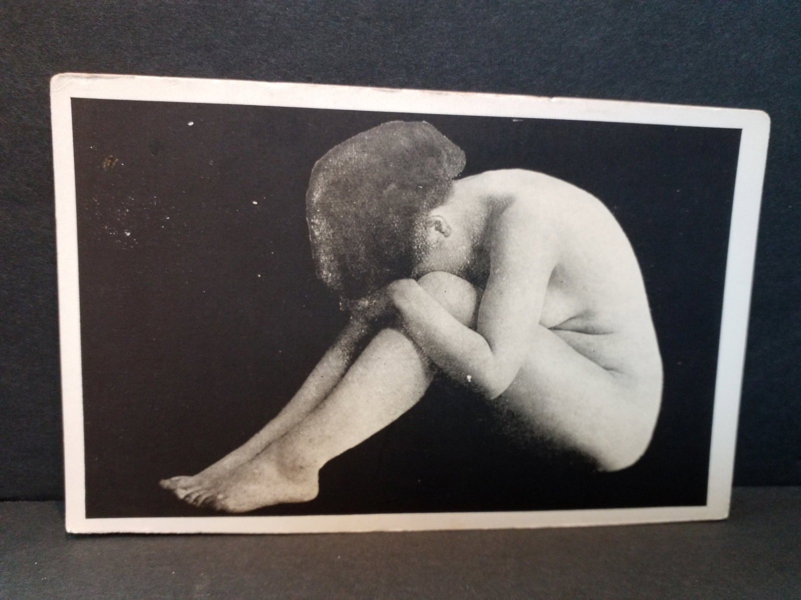 Early 1900s Postcard Nude Seated Nude Pin up Girl Beauty (1 of 2)