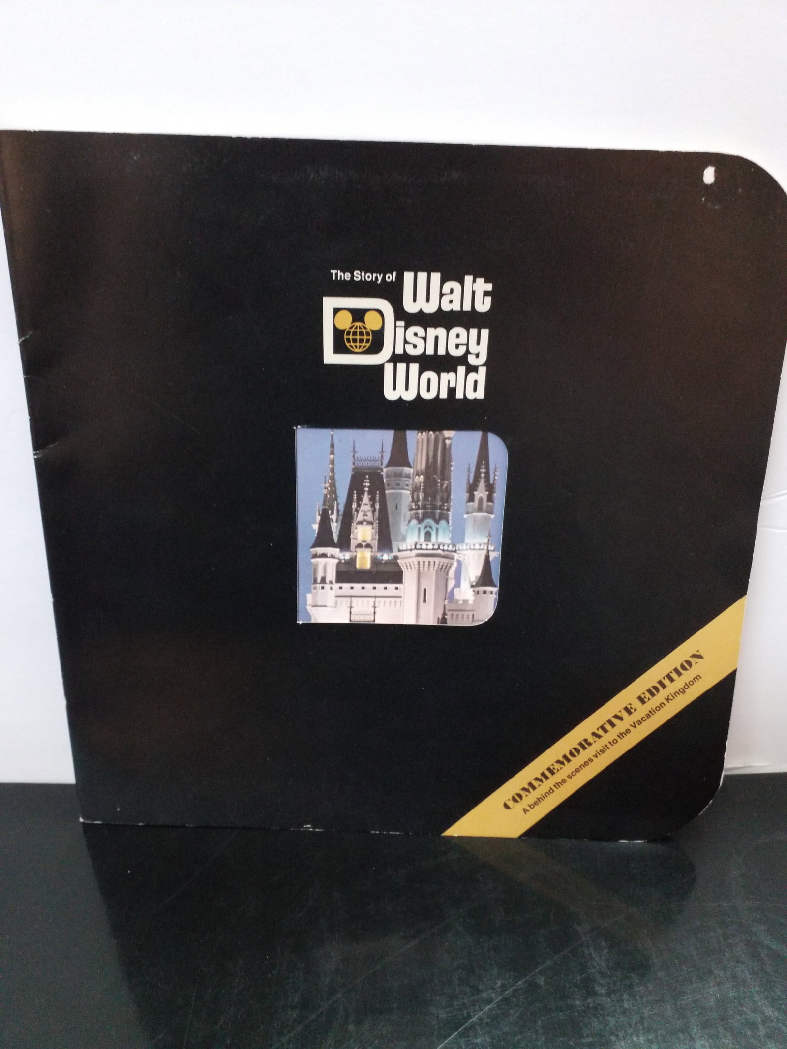 1971 Walt Disney World Commemorative Edition The Vacation Kingdom of the World (1 of 8)